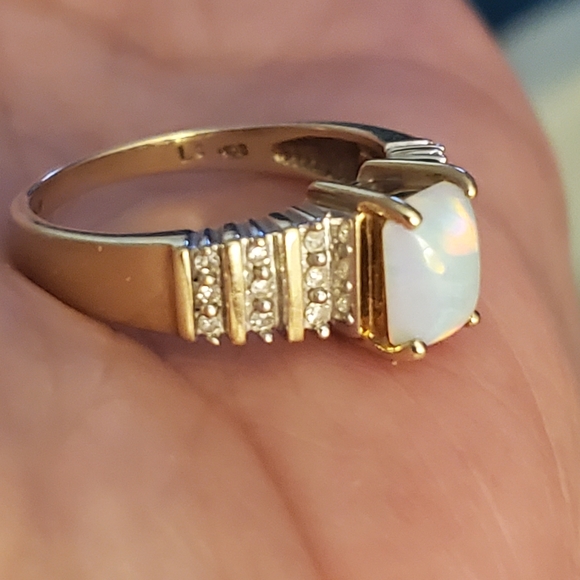 Beautiful opal/diamond ring - Picture 3 of 9